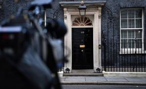 Diario reveló detalles de fiesta en Downing Street, en la víspera del funeral del príncipe Felipe