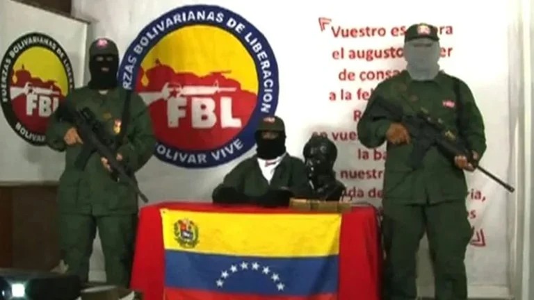 Sigue la tensión en Apure: 50 hombres del ELN tomaron un pueblo y guerrilla venezolana llamó a la movilización
