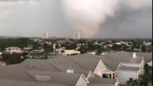 Las consecuencias que dejó el devastador paso de dos tornados en Florida