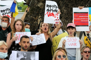 Protestas en las embajadas de Rusia en India y Sri Lanka por la invasión a Ucrania