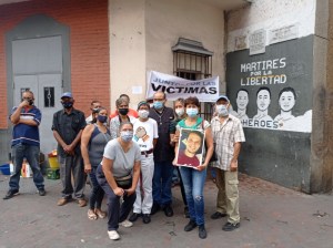 Caraqueños homenajearon a los caídos durante las protestas contra el régimen (Fotos)