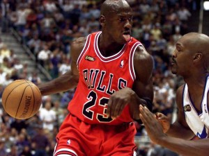 Del día que fue “Dios disfrazado de jugador” a “The Last Shot”: los mejores partidos de Michael Jordan en la NBA
