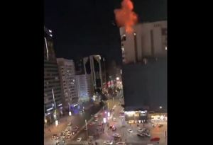 Explosión de contenedor de gas se registró en edificio de Abu Dabi (Video)