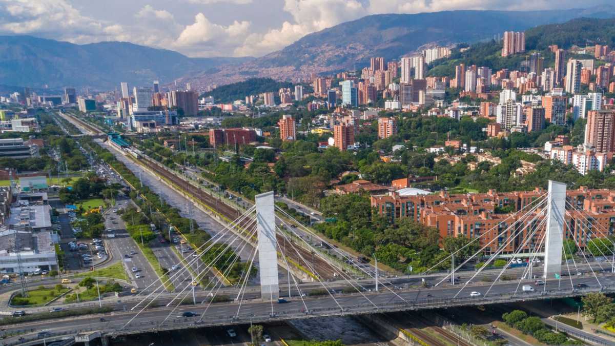 Dos extranjeros fueron amordazados y torturados en Medellín, en menos de 48 horas