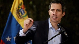 Tras disolución del Gobierno interino, Guaidó emula frase de Carlos Andrés Pérez: “El error histórico más costoso de nuestra historia”