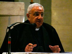 Sacerdote francés sancionado por abusos sexuales acudió a congreso en el Vaticano