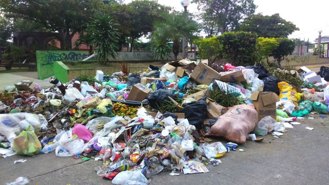 Chavismo hundió en la basura a los habitantes de El Silencio en Maturín