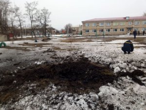 EN IMÁGENES: El intenso bombardeo de Rusia en la frontera de Ucrania destrozó una guardería, escuela y casas