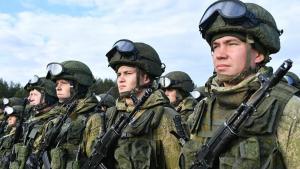 EEUU calcula que Rusia tiene hasta 190 mil soldados cerca de Ucrania