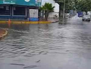 Persistentes lluvias “aguaron” la temporada turística de Carnaval en Margarita
