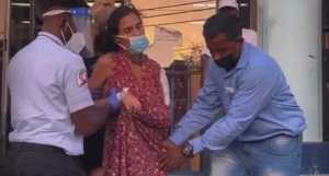 Trinidad, sin escrúpulos: La sacaron convaleciente del hospital para declarar el día del entierro de su bebé asesinado (VIDEO)