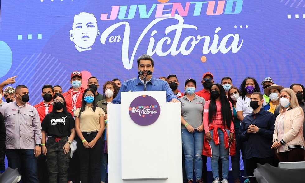 Maduro volvió a arremeter contra líderes de izquierda que lo adversan y los tachó de “cobardes”