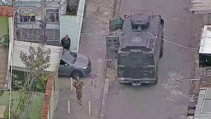 Operativo policial en Río de Janeiro: ocho muertos, 17 escuelas cerradas y vecinos sin poder salir del barrio (Imágenes)