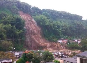 Deslizamiento de tierra dejó al menos siete muertos y casi 30 heridos en Colombia (VIDEOS)