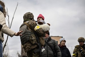 Ucrania informa que más de 130 niños murieron desde el comienzo de la invasión rusa