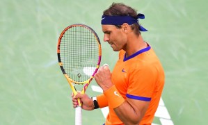Nadal va tras su undécimo título en Roma: derrotó a John Isner y va abriendo su camino en el torneo