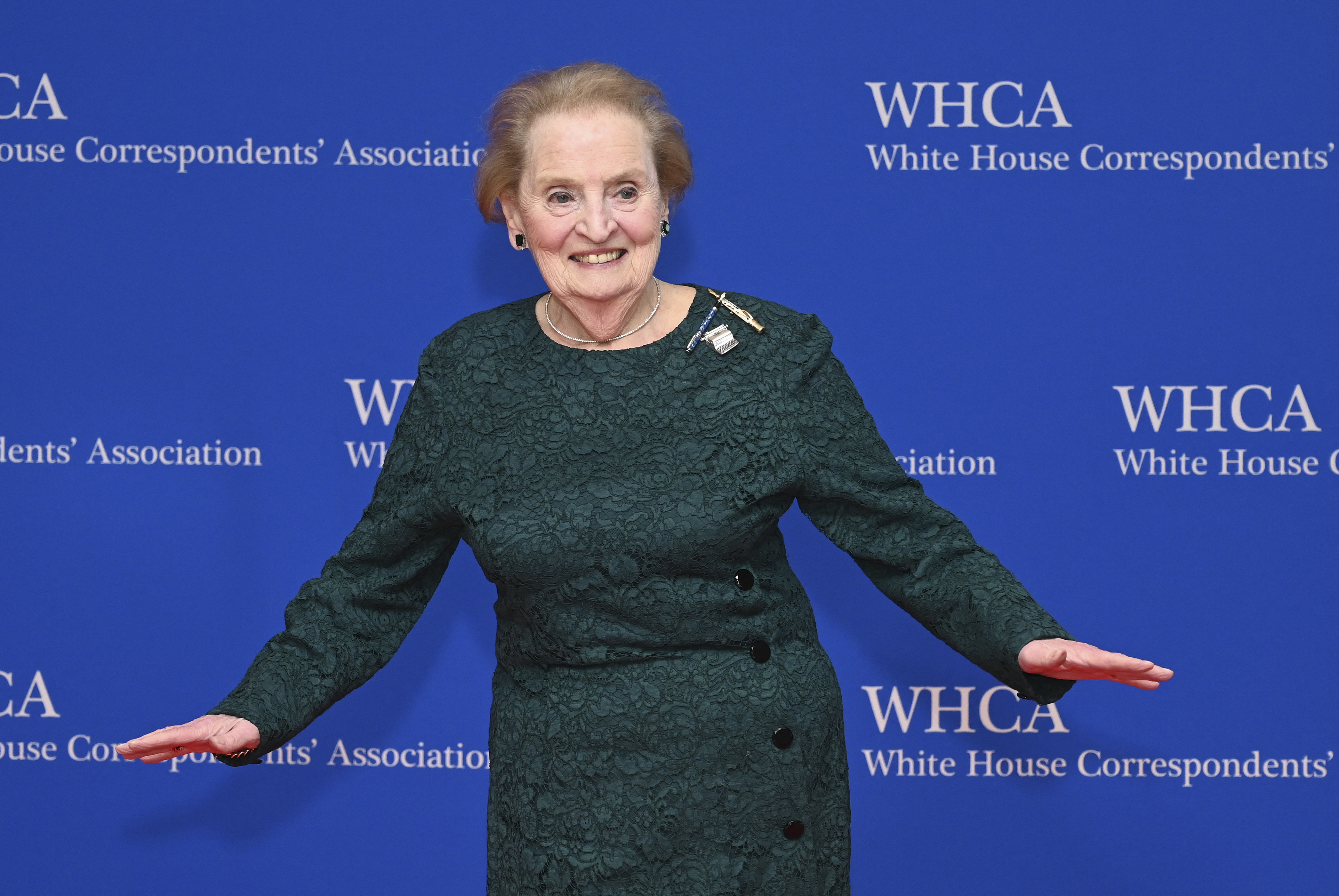 Falleció Madeleine Albright, primera mujer en convertirse en secretaria de Estado de EEUU