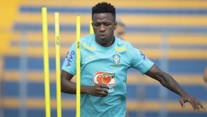Vinicius ansioso por anotar su primer gol con Brasil en el Maracaná