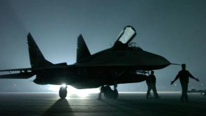 Por qué Rusia no ha logrado controlar los cielos de Ucrania en tres semanas de guerra