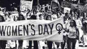 Día Internacional de la Mujer: Cómo un suceso en EEUU marcó la lucha para visualizar sus derechos