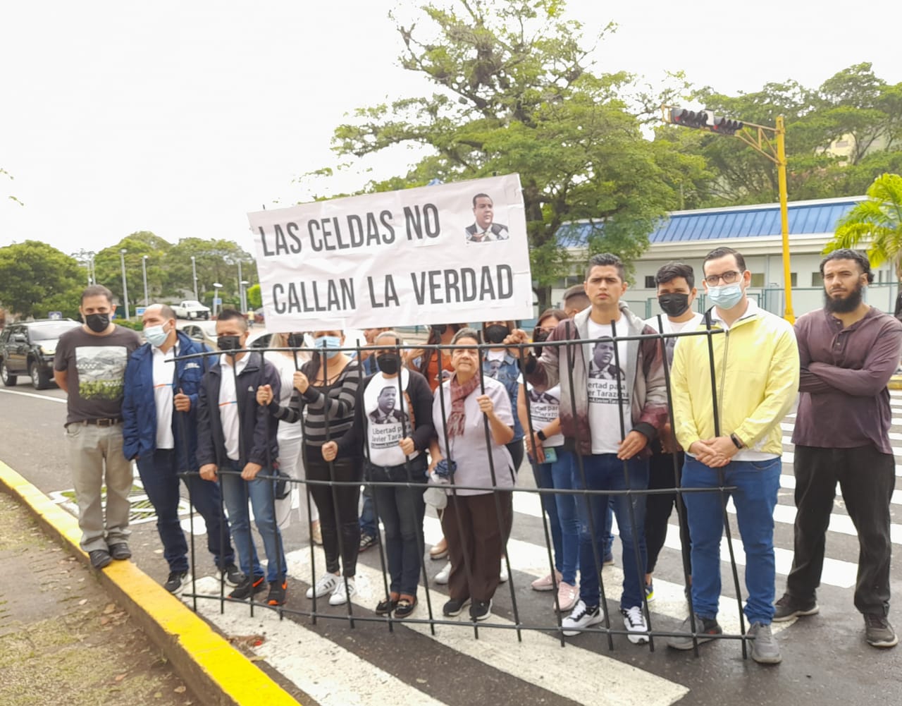 “Defender derechos no es delito”: Provea exigió la libertad para Javier Tarazona