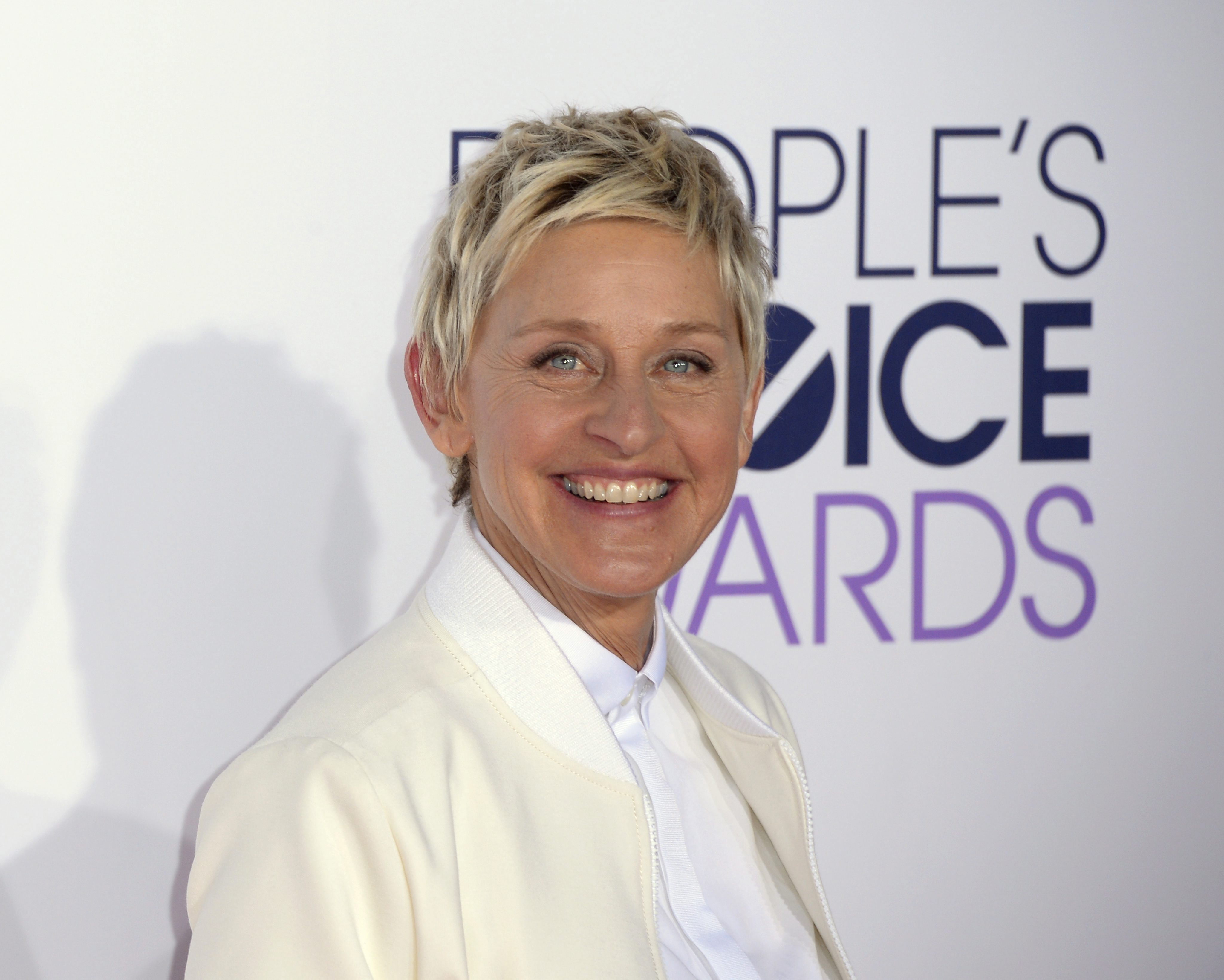 Ellen DeGeneres anunció la fecha en la que pondrá fin a su programa