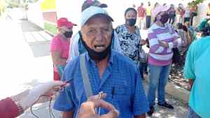 Abuelos denunciaron la mala atención que reciben en los bancos de Cumaná