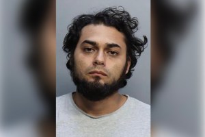 Consternación en Florida: Conductor violó a una mujer ebria en el asiento trasero de su vehículo