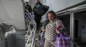 Marianna, la bloguera embarazada que resultó herida en el bombardeo al hospital en Ucrania dio a luz a una niña (Fotos)