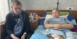 “Me dijeron que podía pasar y luego un soldado me disparó “: Testimonio de ucraniana que está viva de milagro