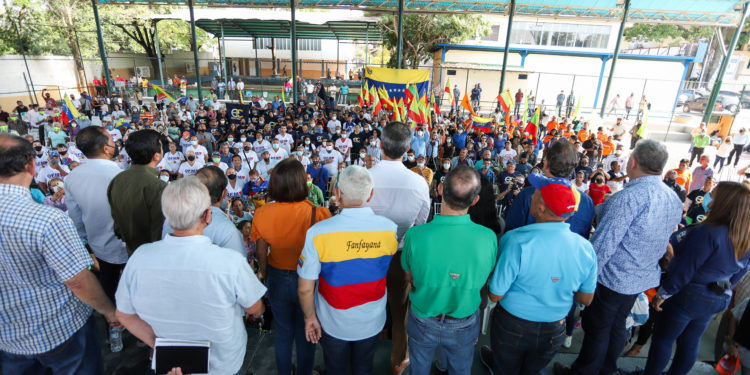 Salvemos Venezuela se organizó en el centro occidente del país para exigir fecha de elección Presidencial