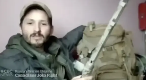 El mejor francotirador del mundo llega a Kiev para luchar contra Rusia y avisa a Putin: “Lo pagarás caro”