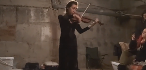 El violín, “arma de la resistencia” de los músicos ucranianos