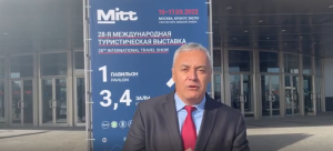 El último hombre en Moscú: ministro chavista se fue a pasar frío a la feria de la nada (VIDEO)