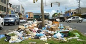 ¡Abandono y desidia! Las calles de Ciudad Guayana son vertederos de basura