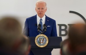 Biden agradeció a empresas de EEUU que suspendieron operaciones en Rusia