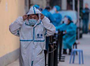 Expertos chinos insisten en “cero Covid” ante rebrotes inéditos desde 2020