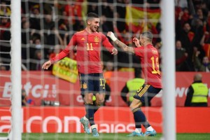España le ganó a Albania sobre la campana en su regreso a Cataluña