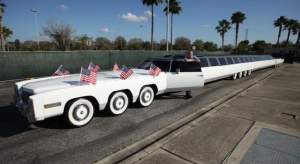 Piscina, 24 ruedas y hasta un helipuerto: así es “The American Dream”, el lujoso carro más largo del mundo (VIDEO)