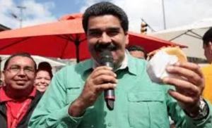 “Estoy barrigón”: Maduro, a dieta, echó en cara sus “cinco kilos de más” a los venezolanos (Video)