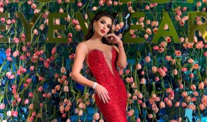 Michell Roxana derrochó glamour en la alfombra roja de los Óscar