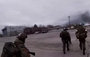 Se desmoronan las tropas rusas: Legendarios paracaidistas de Putin aniquilados por la resistencia ucraniana