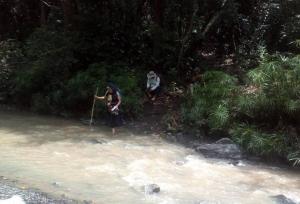 Se los llevó el río: una familia entera fue víctima de la crecida de un caudal en Colombia