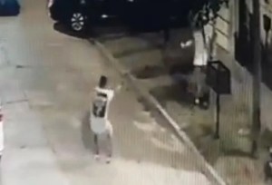 “Me arrepiento de no haber tenido un cargador más”: Hombre se defendió a tiros en un robo (VIDEO)