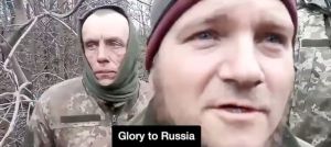 “Gloria a Rusia”: Soldados ucranianos capturados son obligados a cantar consignas prorrusas (fotos)