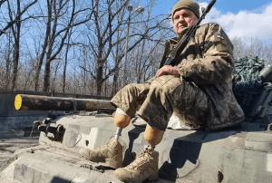 La conmovedora historia de Vasyl: sin piernas y alistado en el Ejército para defender a Ucrania