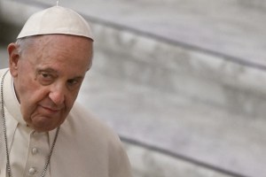 El papa Francisco ordena publicar en internet archivos sobre los judíos en el Holocausto