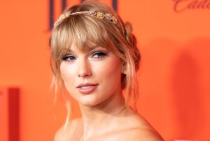 Insólito: Científicos dieron el nombre de Taylor Swift a una nueva especie de ciempiés