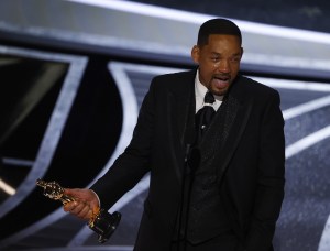 Academia de Hollywood aceptó la renuncia inmediata de Will Smith