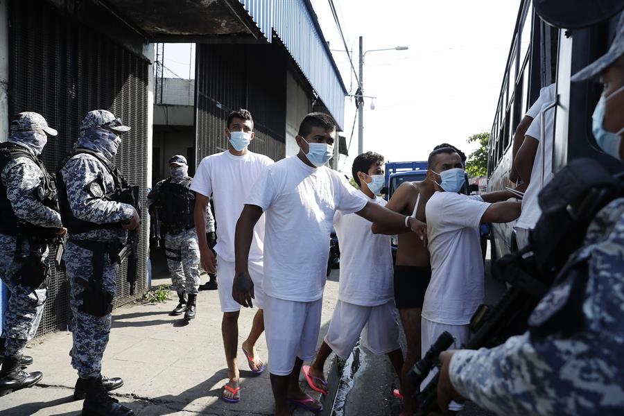 EEUU pide a El Salvador revocar lo antes posible el régimen de excepción